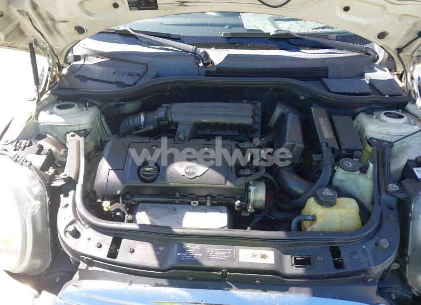 Photo 10 of 2010 Mini Cooper N/A (VIN WMWMF3C51ATZ62765)