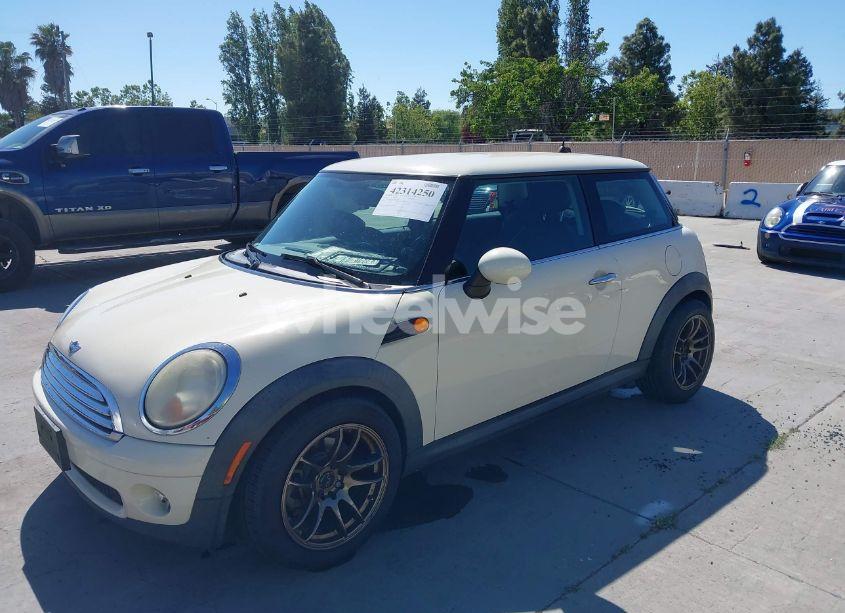 Photo 6 of 2010 Mini Cooper N/A (VIN WMWMF3C51ATZ62765)