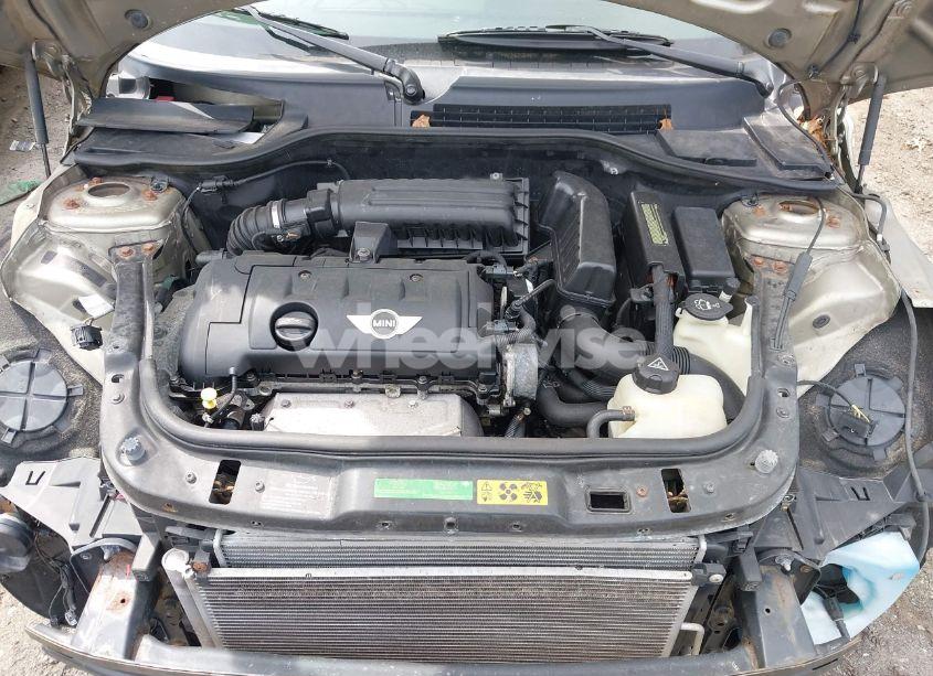 Photo 10 of 2010 Mini Cooper N/A (VIN WMWMF3C52ATZ61026)