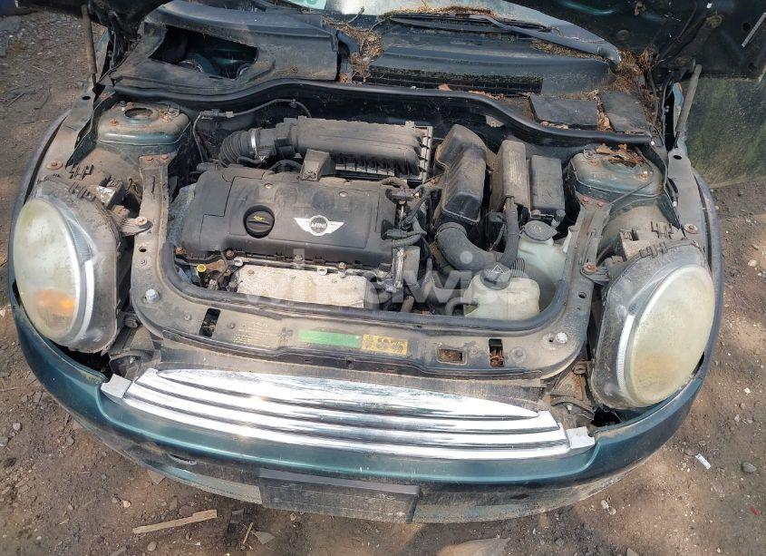 Photo 10 of 2010 Mini Cooper N/A (VIN WMWMF3C57ATZ24618)