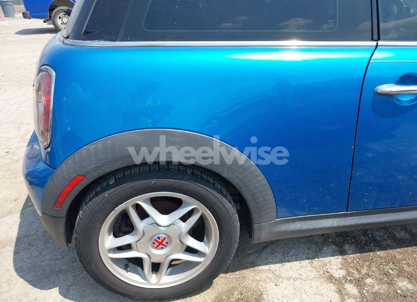 Photo 6 of 2008 Mini Cooper S (VIN WMWMF73528TT91045)