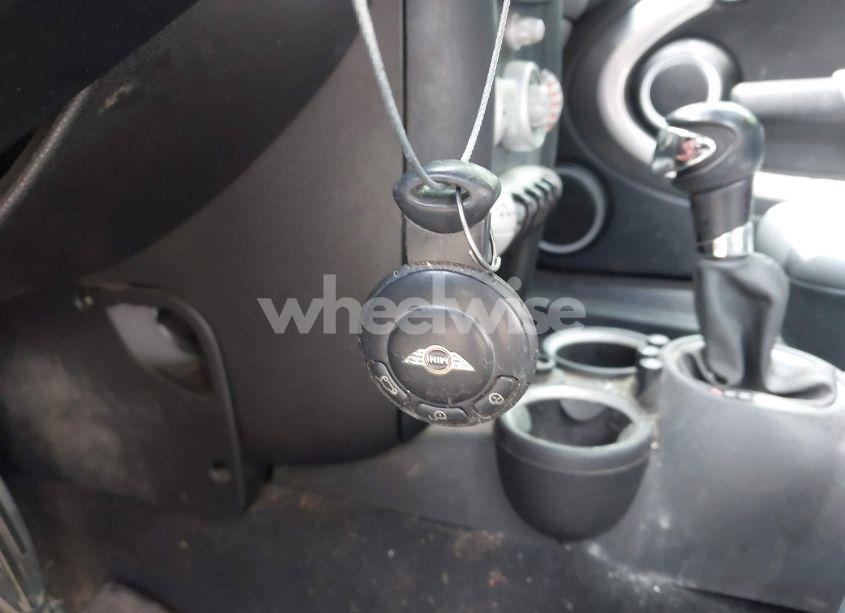 Photo 11 of 2008 Mini Cooper S (VIN WMWMF73528TV39498)