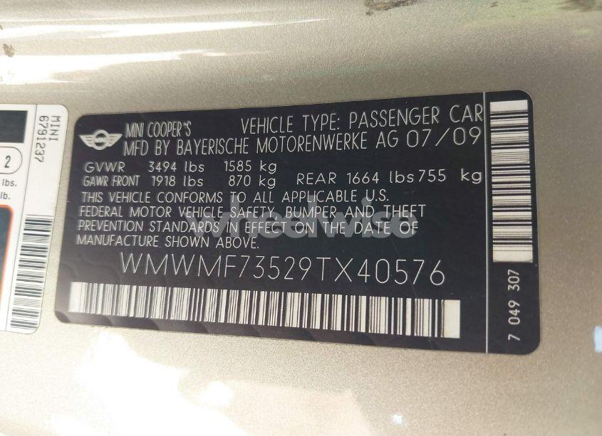 Photo 9 of 2009 Mini Cooper S (VIN WMWMF73529TX40576)