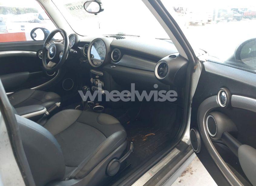 Photo 5 of 2008 Mini Cooper S (VIN WMWMF73548TV35548)