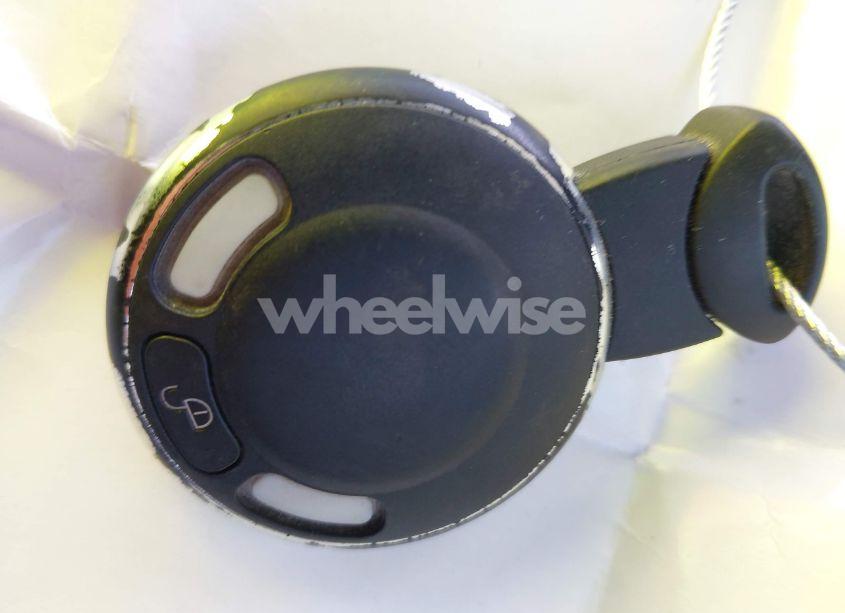 Photo 11 of 2009 Mini Cooper S (VIN WMWMF73549TX40837)