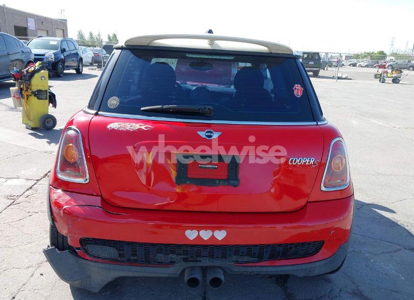 Photo 16 of 2009 Mini Cooper S (VIN WMWMF73549TX40837)