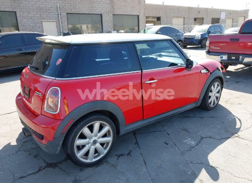 Photo 4 of 2009 Mini Cooper S (VIN WMWMF73549TX40837)