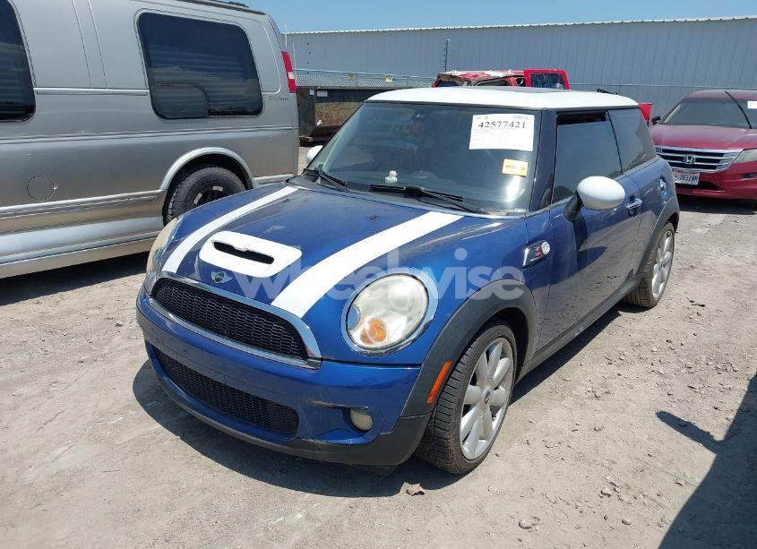 Photo 2 of 2007 Mini Cooper S (VIN WMWMF73587TL89265)
