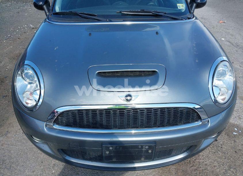 Photo 6 of 2007 Mini Cooper S (VIN WMWMF73587TT84728)
