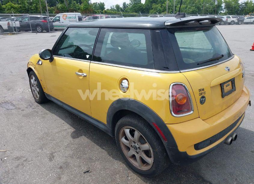 Photo 3 of 2008 Mini Cooper S (VIN WMWMF73588TT87212)