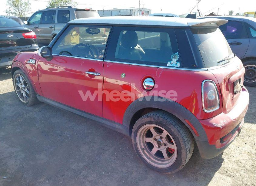 Photo 3 of 2008 Mini Cooper S (VIN WMWMF73588TT89848)
