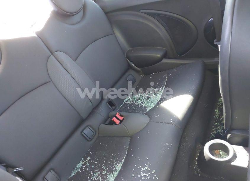 Photo 8 of 2009 Mini Cooper S (VIN WMWMF73589TT95974)