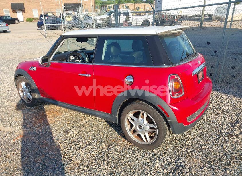 Photo 3 of 2008 Mini Cooper S (VIN WMWMF73598TV32869)