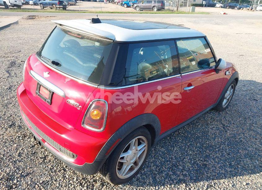 Photo 4 of 2008 Mini Cooper S (VIN WMWMF73598TV32869)