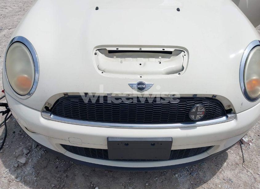 Photo 6 of 2010 Mini Cooper S (VIN WMWMF7C58ATW89203)