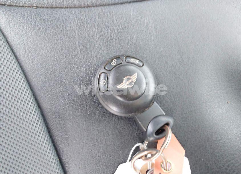 Photo 11 of 2009 Mini Cooper CLUBMAN (VIN WMWML33509TP98297)