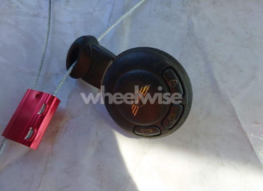 Photo 11 of 2008 Mini Cooper CLUBMAN (VIN WMWML33578TN68187)