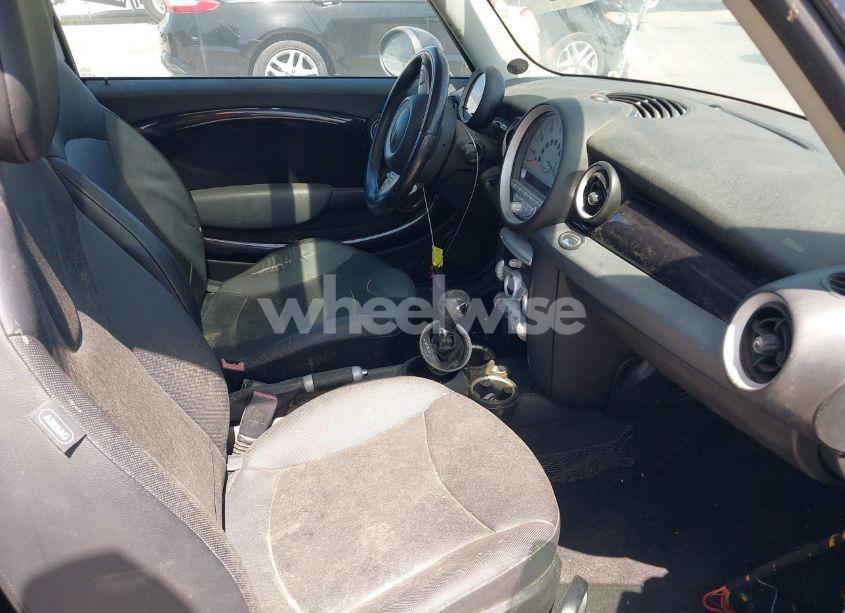 Photo 5 of 2008 Mini Cooper CLUBMAN (VIN WMWML33578TN68187)
