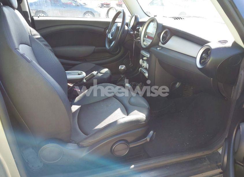 Photo 5 of 2008 Mini Cooper CLUBMAN (VIN WMWML33598TJ46888)