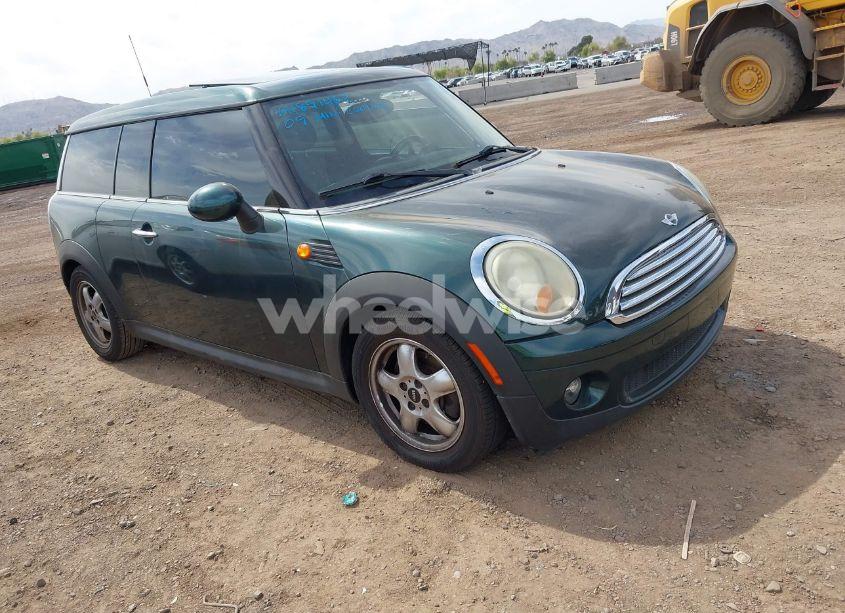 2009 Mini Cooper CLUBMAN (VIN WMWML335X9TX36146) main photo