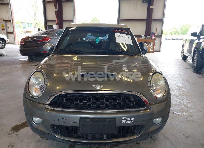 Photo 6 of 2008 Mini Cooper S CLUBMAN (VIN WMWMM33518TP87563)