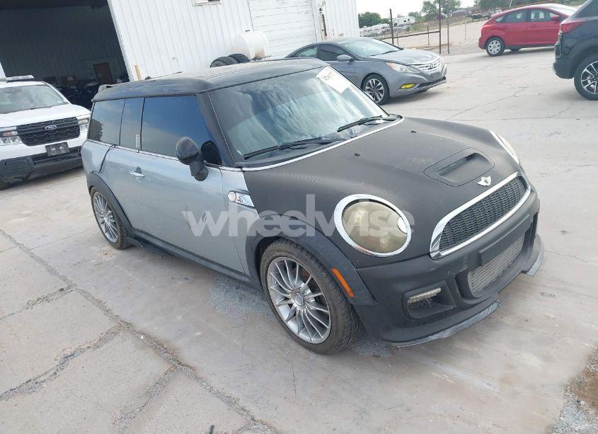 2009 Mini Cooper S CLUBMAN (VIN WMWMM33539TP90210) main photo