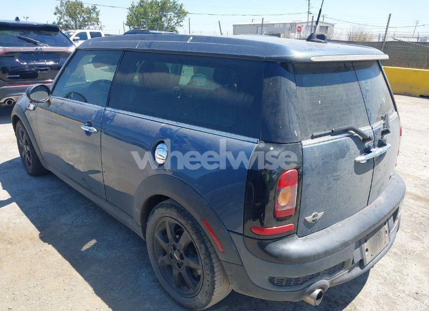 Photo 3 of 2010 Mini Cooper S CLUBMAN (VIN WMWMM3C53ATP76411)