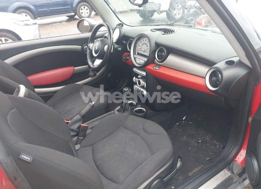 Photo 5 of 2010 Mini Cooper S CLUBMAN (VIN WMWMM3C55ATP94439)