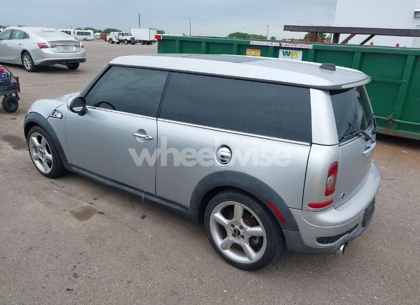 Photo 3 of 2010 Mini Cooper S CLUBMAN (VIN WMWMM3C57ATP94023)