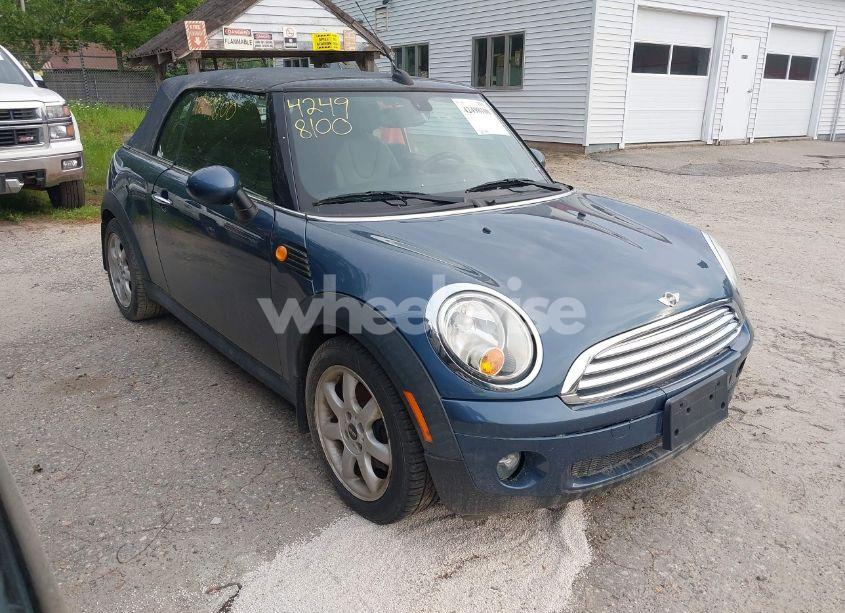 2009 Mini Cooper N/A (VIN WMWMR33559TU96647) main photo