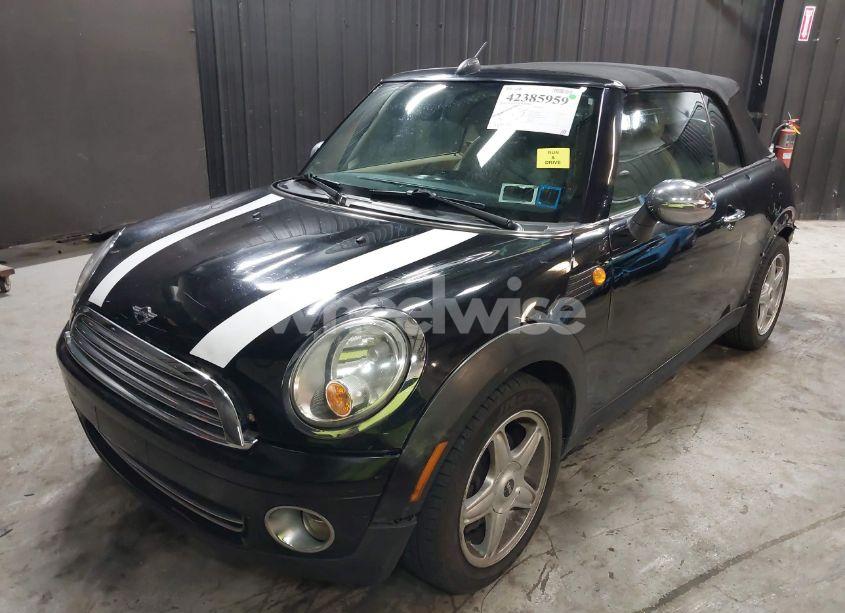 Photo 2 of 2010 Mini Cooper N/A (VIN WMWMR3C51ATU96987)
