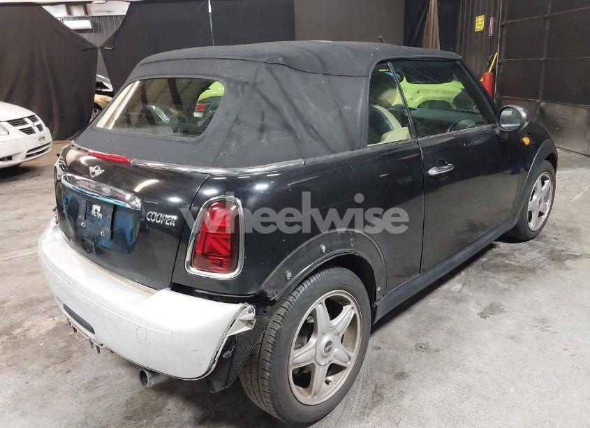 Photo 4 of 2010 Mini Cooper N/A (VIN WMWMR3C51ATU96987)