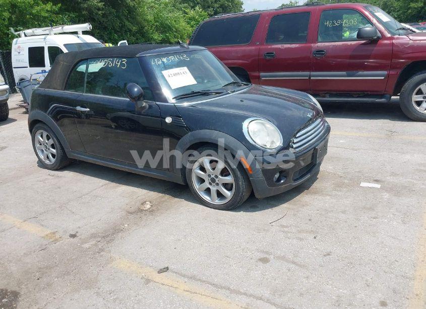 2010 Mini Cooper N/A (VIN WMWMR3C51ATU97251) main photo