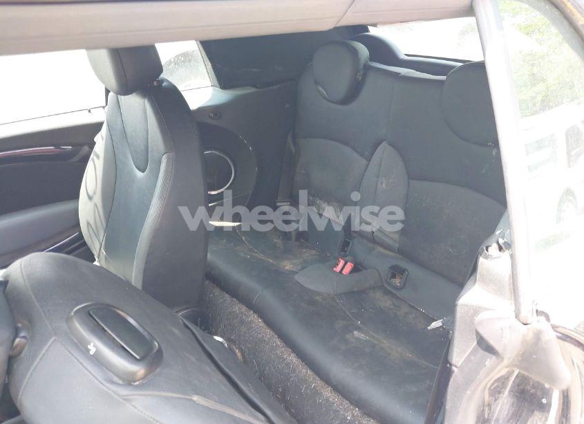 Photo 8 of 2010 Mini Cooper N/A (VIN WMWMR3C51ATU97251)