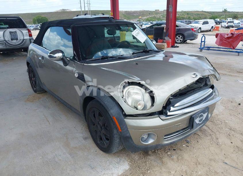 2010 Mini Cooper N/A (VIN WMWMR3C52ATU97825) main photo
