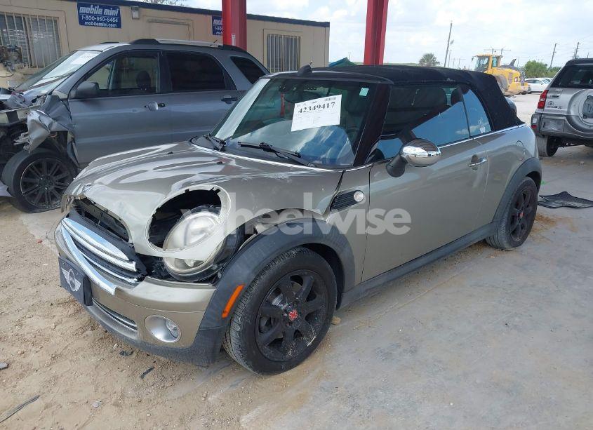 Photo 2 of 2010 Mini Cooper N/A (VIN WMWMR3C52ATU97825)