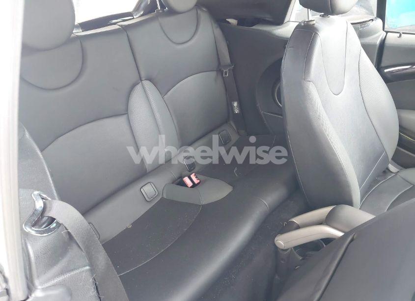 Photo 8 of 2010 Mini Cooper N/A (VIN WMWMR3C52ATU97825)