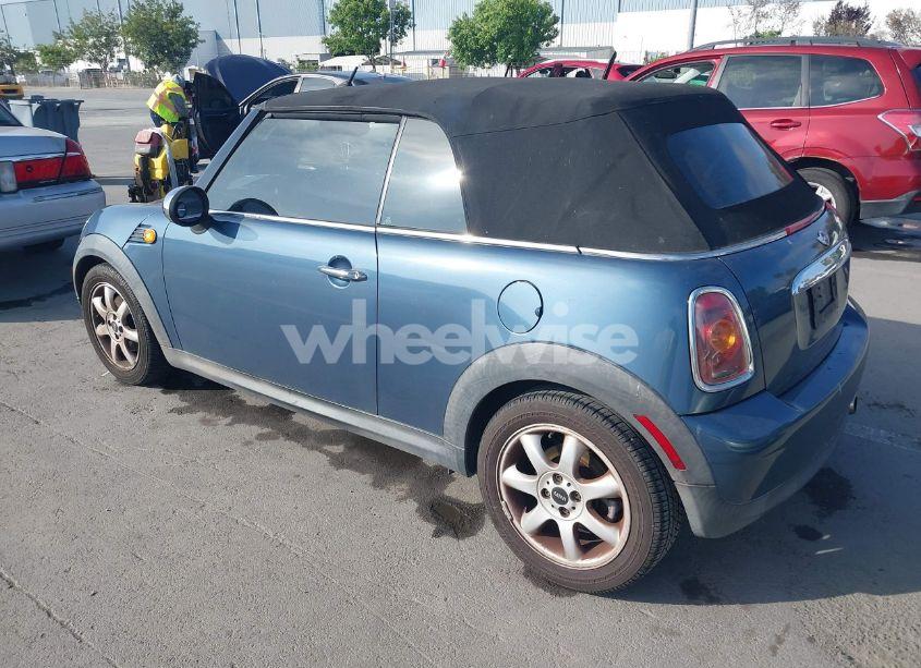 Photo 3 of 2010 Mini Cooper N/A (VIN WMWMR3C56ATU98301)
