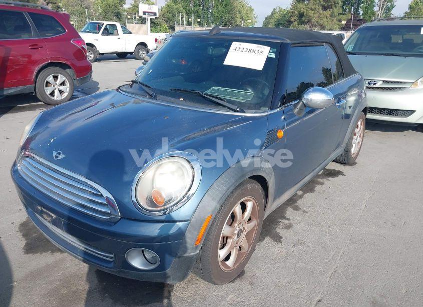 Photo 6 of 2010 Mini Cooper N/A (VIN WMWMR3C56ATU98301)