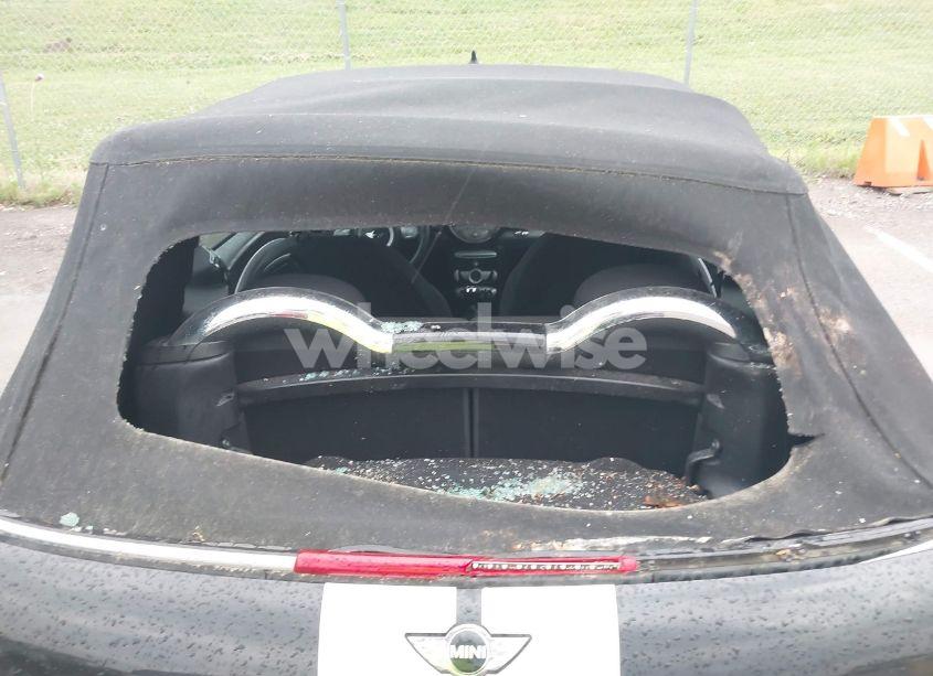 Photo 12 of 2010 Mini Cooper S (VIN WMWMS3C51ATY51760)