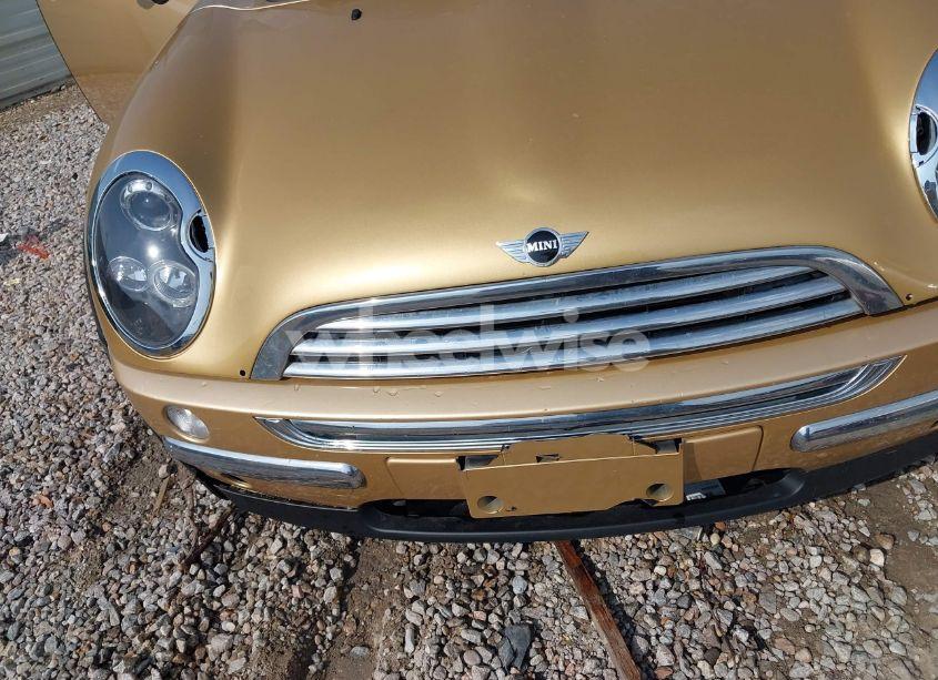 Photo 6 of 2004 Mini Cooper (VIN WMWRC33404TJ55065)