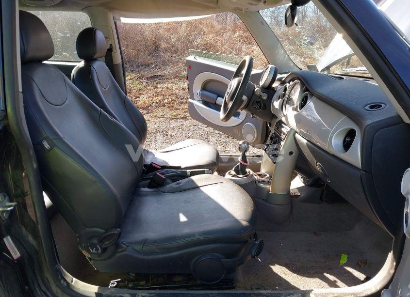 Photo 5 of 2002 Mini Cooper N/A (VIN WMWRC33412TC31893)