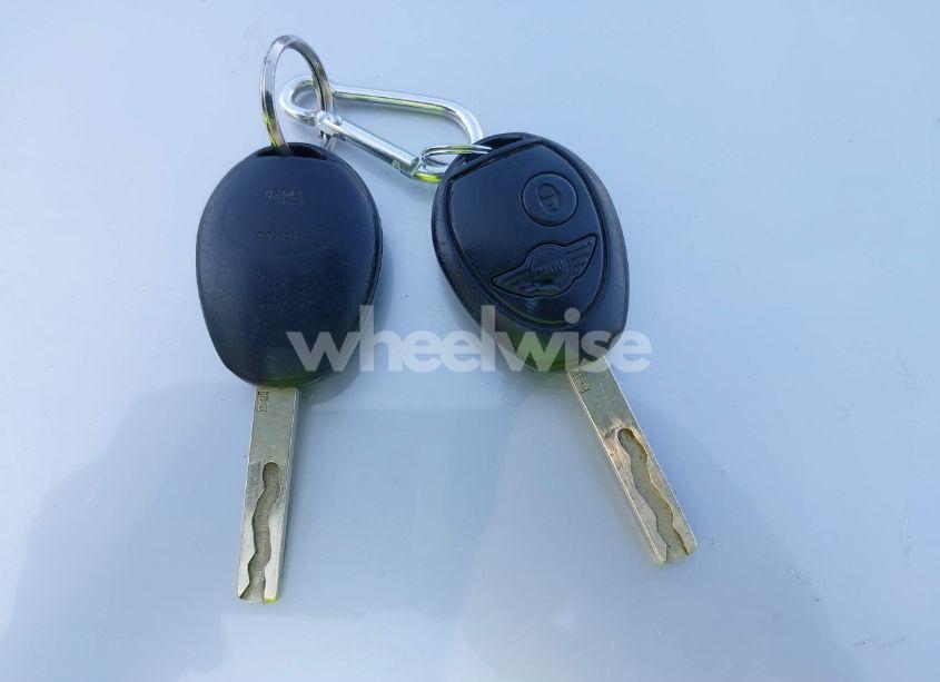 Photo 11 of 2003 Mini Cooper N/A (VIN WMWRC33413TC44449)