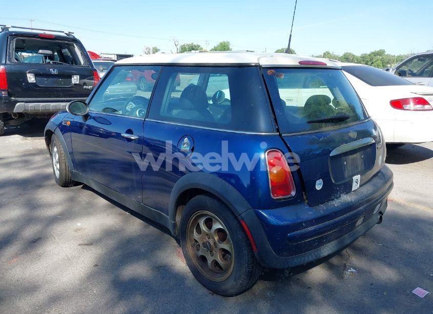 Photo 3 of 2003 Mini Cooper N/A (VIN WMWRC33413TC44449)