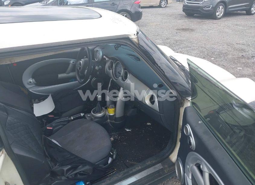 Photo 5 of 2004 Mini Cooper (VIN WMWRC33424TC53596)