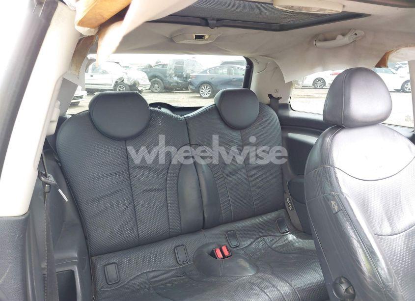 Photo 8 of 2004 Mini Cooper (VIN WMWRC33434TJ57506)