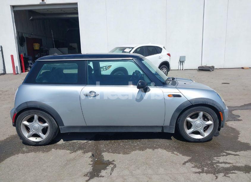 Photo 13 of 2004 Mini Cooper (VIN WMWRC33444TJ53562)