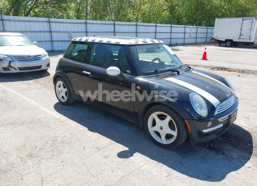 2003 Mini Cooper N/A (VIN WMWRC33463TC41773) main photo