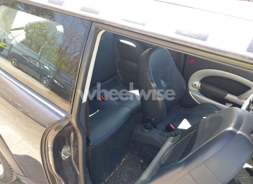 Photo 8 of 2003 Mini Cooper N/A (VIN WMWRC33463TC41773)