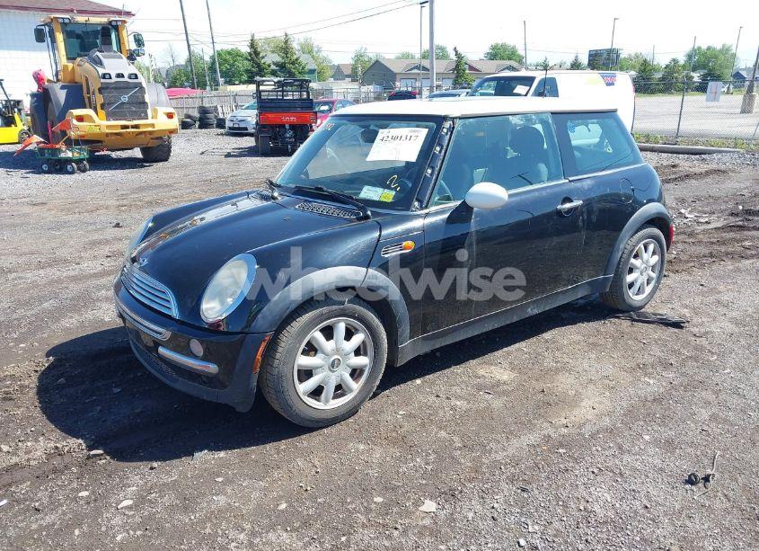 Photo 2 of 2003 Mini Cooper N/A (VIN WMWRC334X3TC44014)
